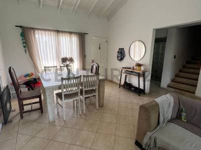 VENTA DE CASA DE 4 AMBIENTES EN BARRIO PRIVADO JARDINES DE ESCOBAR, ESCOBAR - 2