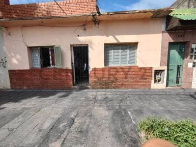 Venta de 2 unidades PH en bloque en Lanús Este. - 2
