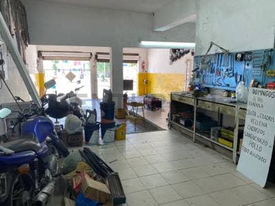 Venta Local Taller Mecánico Avellaneda Acepto vehiculo mas financiacion - 5