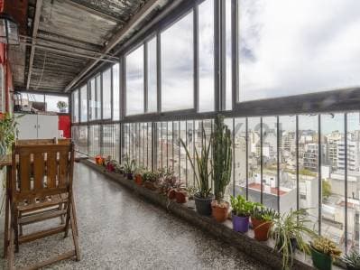 VENTA-PERMUTA DEPARTAMENTO DE 3 AMBIENTES CON GRAN BALCON TERRAZA Y PARRILLA / ALMAGRO - 2