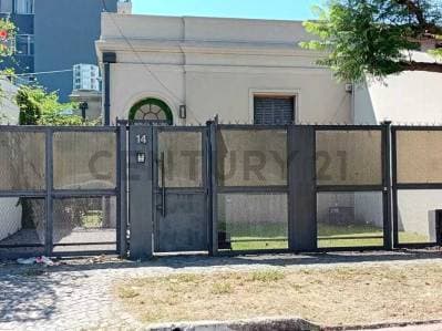Casa en Venta en Don Bosco de estilo - Principal