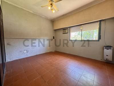 Venta PH 3 Ambientes en Planta Baja con Quincho y Cochera – El Palomar - 3