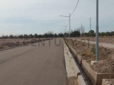 <p><strong style="color: rgb(0, 0, 0);">Venta de Lote en Barrio Natania 73, Maipú.</strong></p><... - 5