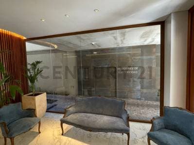 44 entre 11 y 12. Departamento de categoría, 1 dormitorio en Venta. - 2