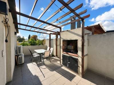 VENTA DEPARTAMENTO 3 AMBIENTES CON COCHERA Y TERRAZA PROPIA APTO CRÉDITO - 2