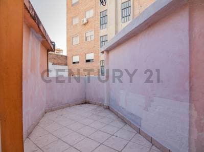 Venta Departamento PH de 2 Dormitorios en Barrio Martin, Rosario - 3
