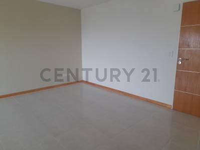 DEPARTAMENTO DE 3 AMBIENTES EN EL CENTRO DE SANTOS LUGARES - 5