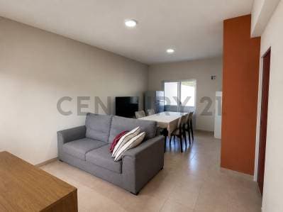 CASA TIPO DUPLEX 2 DORMITORIOS EN VENTA EN BERISSO - Principal