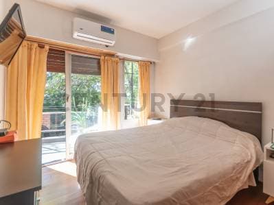 EXCELENTE DEPARTAMENTO DE 4 AMBIENTES CON BALCÓN AL FRENTE Y ORIENTACION NORTE EN ZONA RESIDENCIAL D - 4