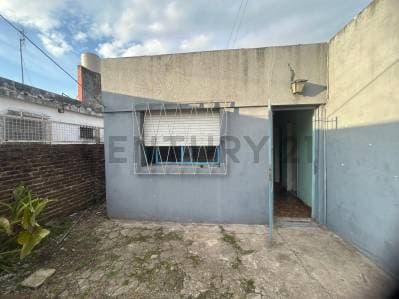 VENTA CASA 3 AMBIENTES, JOSE C. PAZ APTA CREDITO - 3