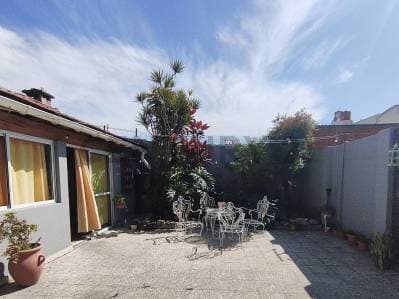 Casa 4 ambientes en venta en Remedios de Escalada con Quincho y gran patio - Principal