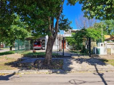 Venta de Casa 5 AMBIENTES Ranelagh, Berazategui - 3