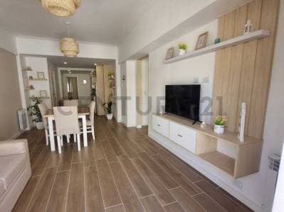 VENTA DEPARTAMENTO 3 AMBIENTES CON BALCON AL FRENTE - 2