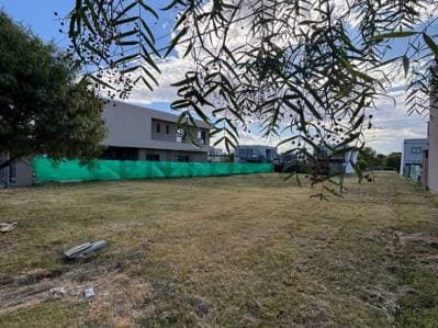 489 ENTRE 133 Y 134 Venta de Lote BARRIO ALTOS DE LACROZE GORINA - Principal