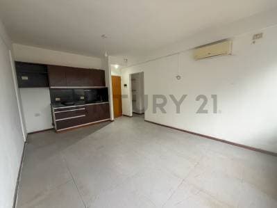 Departamento alquiler Champagnat USAL pilar - Principal