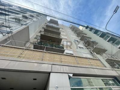 Hermoso semipiso en duplex, Piso 9 y 10 en duplex,3 amb. /terraza propia/cochera - Principal