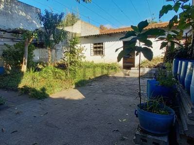 VENTA CASA MUTIFAMILIAR o APTA EMPRENDIMIENTO EN MATADEROS - PERMUTA - 3