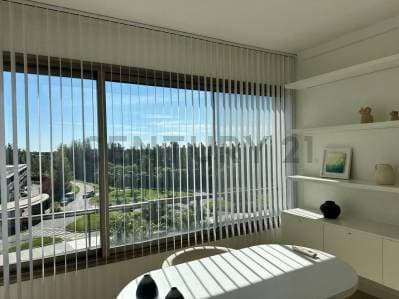 Venta departamento / oficina 2/3 ambientes en Estudios de la Bahia 1 Nordelta con vista a la laguna - 3