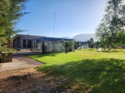 Venta de casa barrio privado Pocito - 2