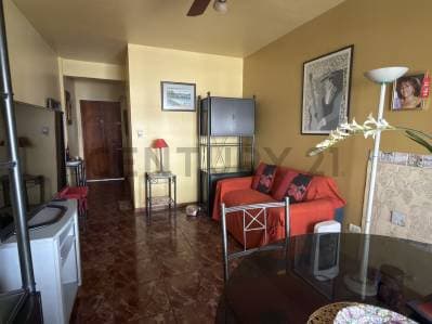 Villa Crespo- Departamento 3 amb. c/dependencia y 2 balcones- Contrafrente - Principal