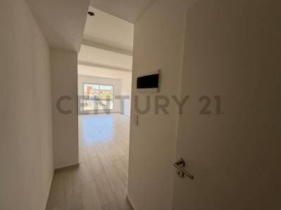 VENTA DEPARTAMENTO 2 AMBIENTES CON BALCON, CONSTITUCIÓN A ESTRENAR ENTREGA INMEDIATA!! - 3