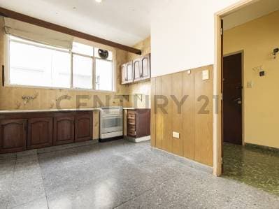 DEPARTAMENTO EN VENTA EN LA PLATA 3 DORMITORIOS - 3