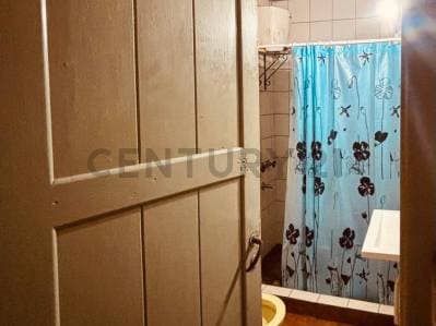 VENTA DE CASA BERISSO OPORTUNIDAD ACEPTA PERMUTAS - 4