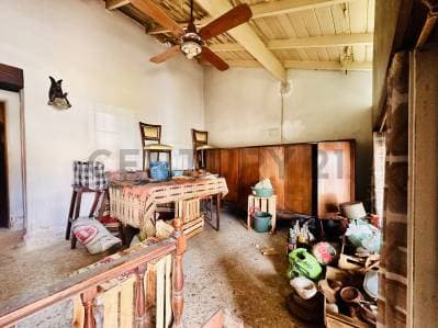 CASA A RECICLAR + GALPON EN LOTE DE PROPIO 200m2 - 3
