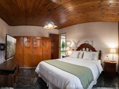 Casa chalet 6 ambientes - garaje - parque - 5