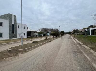 HERMOSO LOTE VILLA RESIDENCIAL BELA VISTA, RIO CEBALLOS - 4