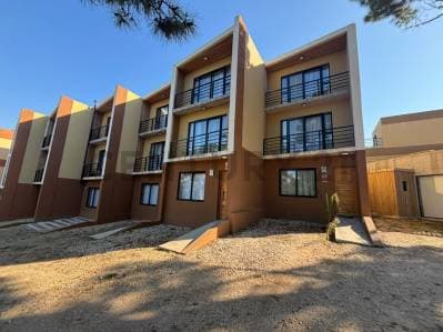 Casa 4 ambientes en Pinamar - Principal