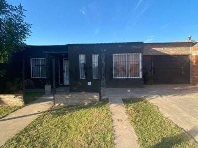 Venta - Casa - Pileta - Quincho - Tierra de Sueños Puerto General San Martín - Principal