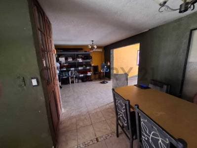 Casa en venta en Godoy Cruz - 3