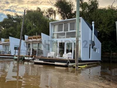 Venta Casa flotante en el Yacht Club Buenos Aires Ideal Airbnb c/Amarra - Principal