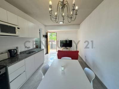 Departamento 2 ambientes en venta Pinamar centro - 4