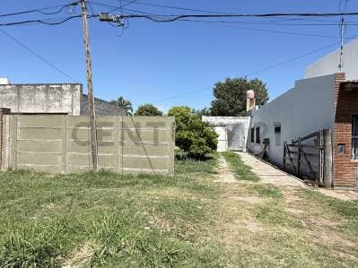 TERRENO en lugar ideal para construir tu futuro.. VENADO TUERTO - 4