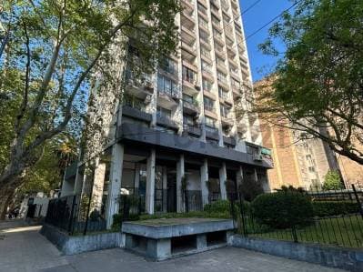Venta de Departamento un dormitorio - Centro - Rosario - 2
