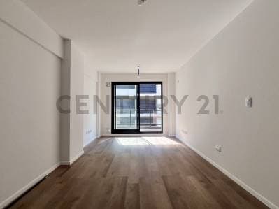 Venta Departamento de 1 Dormitorio con amenities en Martin, Rosario - 2