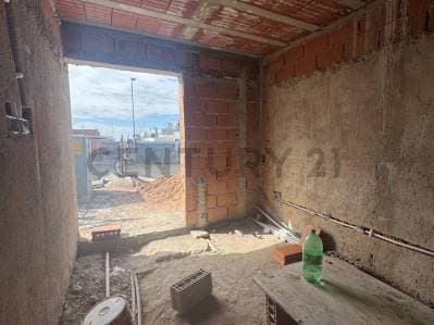 DUPLEX EN VENTA! 2 DORMITORIOS! Docta Urbanizacion - 4