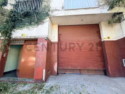 GALPÓN EN ALQUILER CON GRAN CAPACIDAD OPERATIVA - Principal
