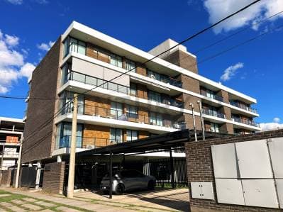 Venta Departamento de 2 Dormitorios con cochera en Condo 8 | Tierra Nueva, Fisherton - 5