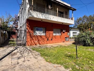 Venta PH 3 Ambientes en Planta Baja con Quincho y Cochera – El Palomar - Principal