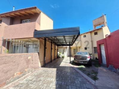 DUPLEX DE 3 DORMITORIOS EN VENTA-VILLANUEVA GUAYMALLEN - Principal