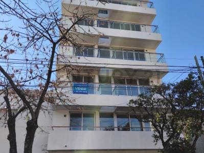 Monoambiente a estrenar con balcon al frente - 2