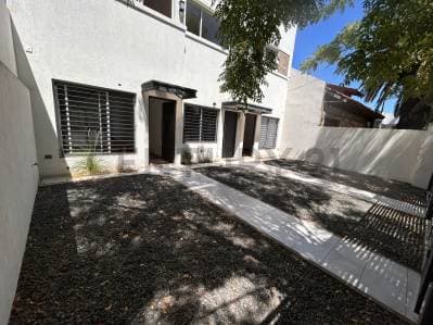 VENTA P.H. A ESTRENAR 3 AMBIENTES CASTELAR - 2