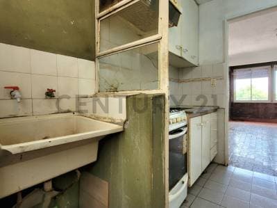 <p>Venta Departamento 3 Ambientes con Balcón Integrado - Ramos Mejía</p><br><p>¡Oportunidad ú... - 3