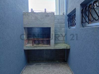 Venta en Bloque: Casa y Departamento - 4