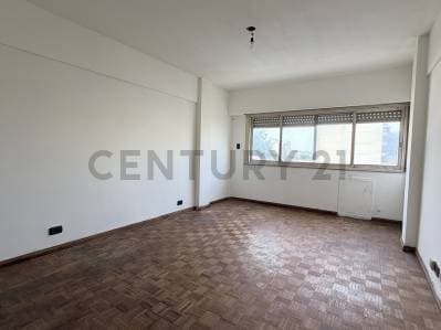 Venta de monoambiente al frente en Ramos Mejia - OPORTUNIDAD - 4