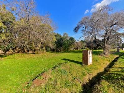 VENTA LOTE 302M2 EN MALVINAS ARGENTINAS - ALTOS DE SAN CARLOS - 3