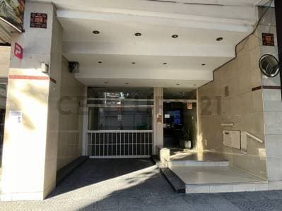 VENTA DEPTO 4 AMBIENTES CON COCHERA EN RECOLETA - ACEPTA PERMUTA - 4